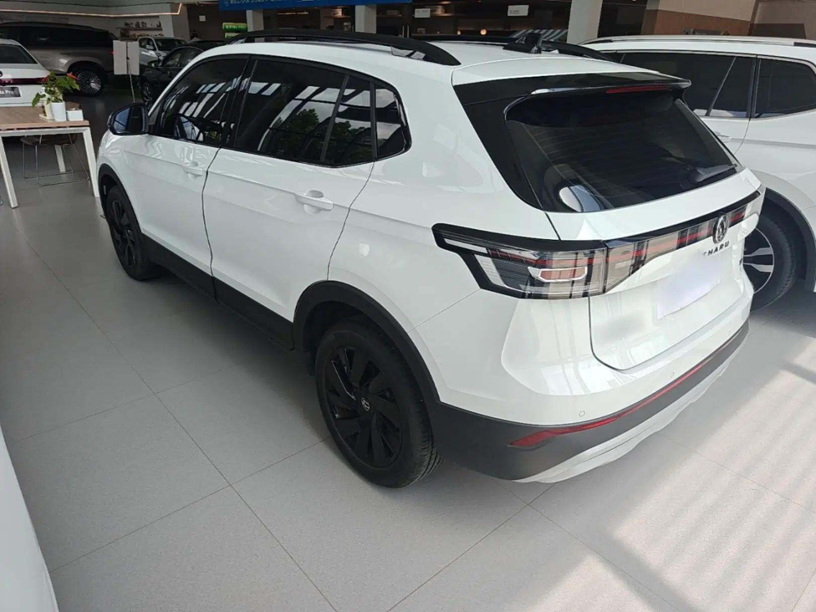 Volkswagen Tharu 2026 Model Xinrui 300TSI Ruixiang Edition — миниатюра 4