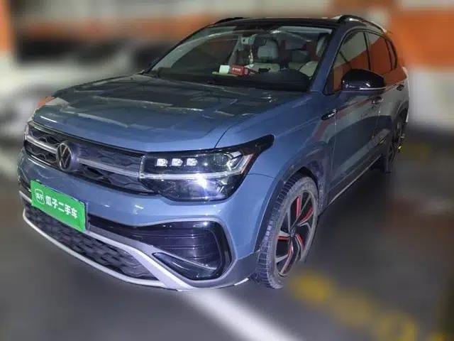 Volkswagen Tharu 2023 300TSI Two-Wheel-Drive Full Moon Edition