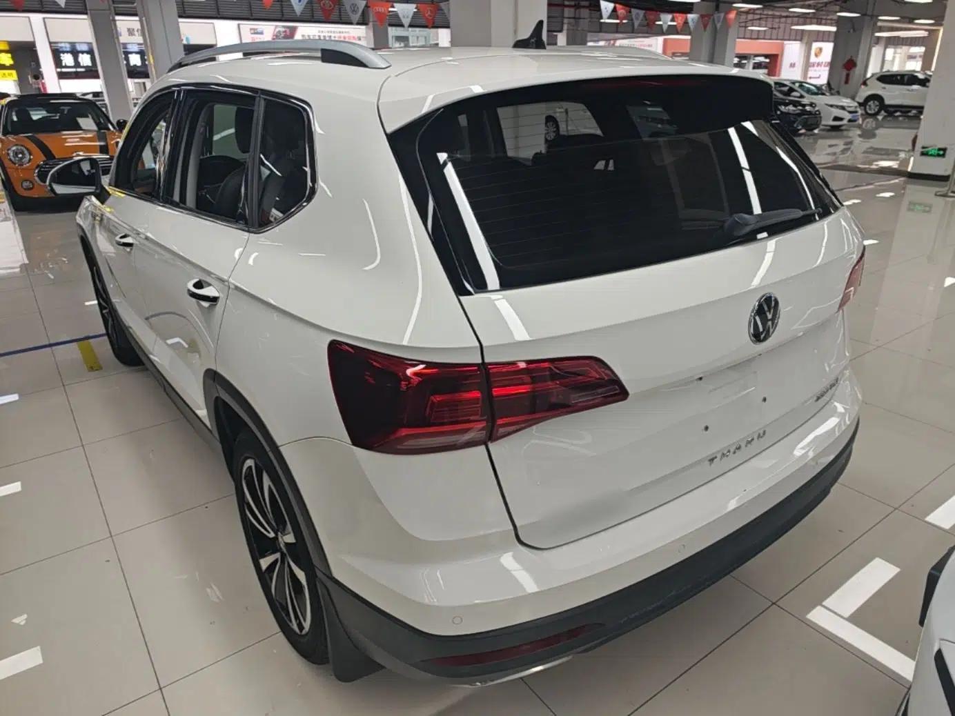 Volkswagen Tharu 2021 280TSI Two-Wheel-Drive Luxury Plus Edition — миниатюра 4