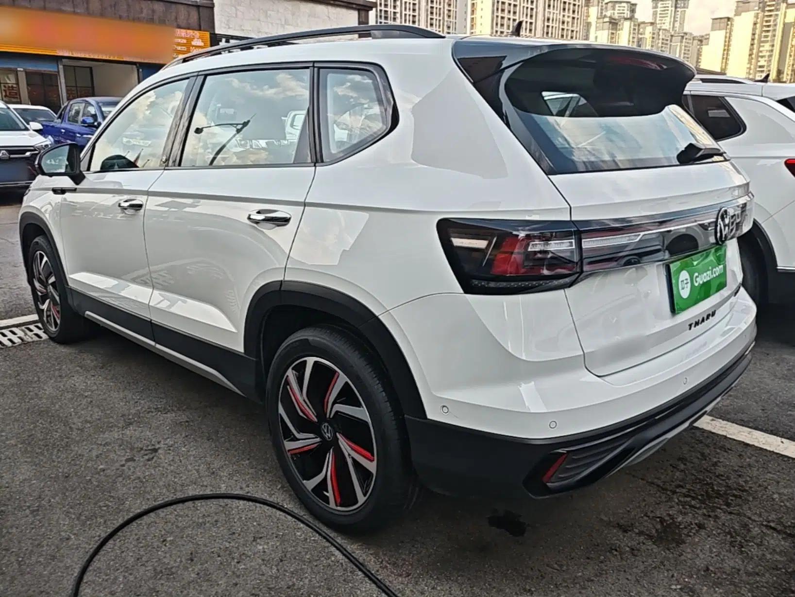 Volkswagen Tharu 2024 300TSI Two-Wheel-Drive Moon Luxury Edition — миниатюра 13