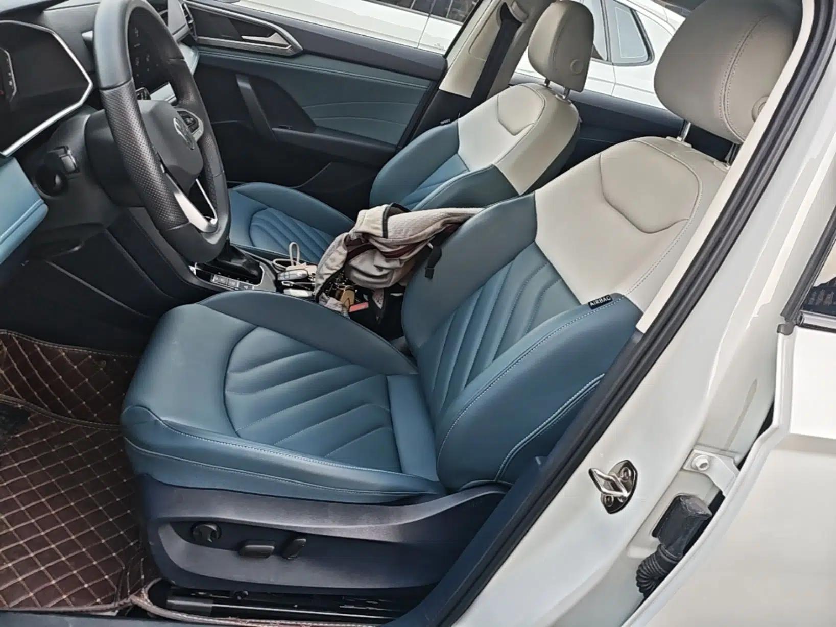 Volkswagen Tharu 2024 300TSI Two-Wheel-Drive Moon Luxury Edition — миниатюра 22