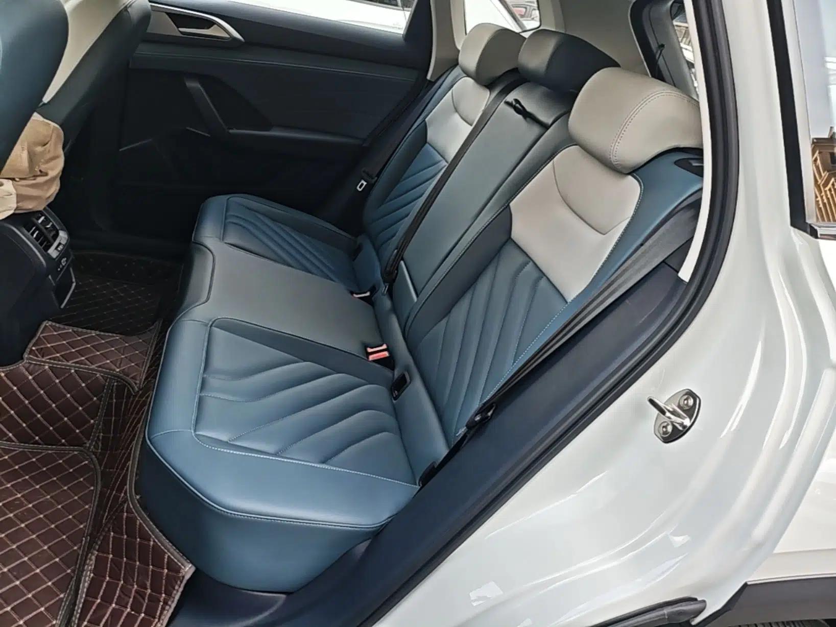 Volkswagen Tharu 2024 300TSI Two-Wheel-Drive Moon Luxury Edition — миниатюра 25