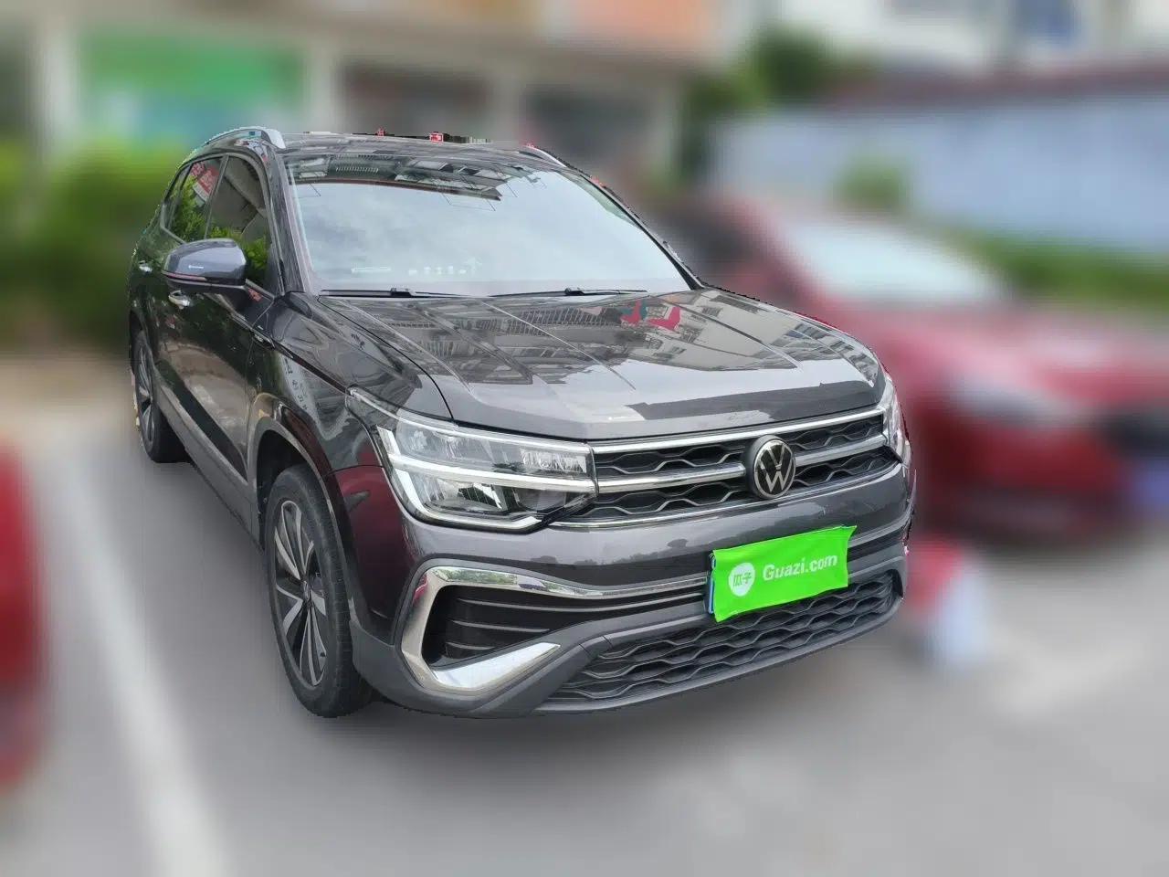 Volkswagen Tharu 2023 300TSI Two-Wheel-Drive Moonlight Edition — миниатюра 3