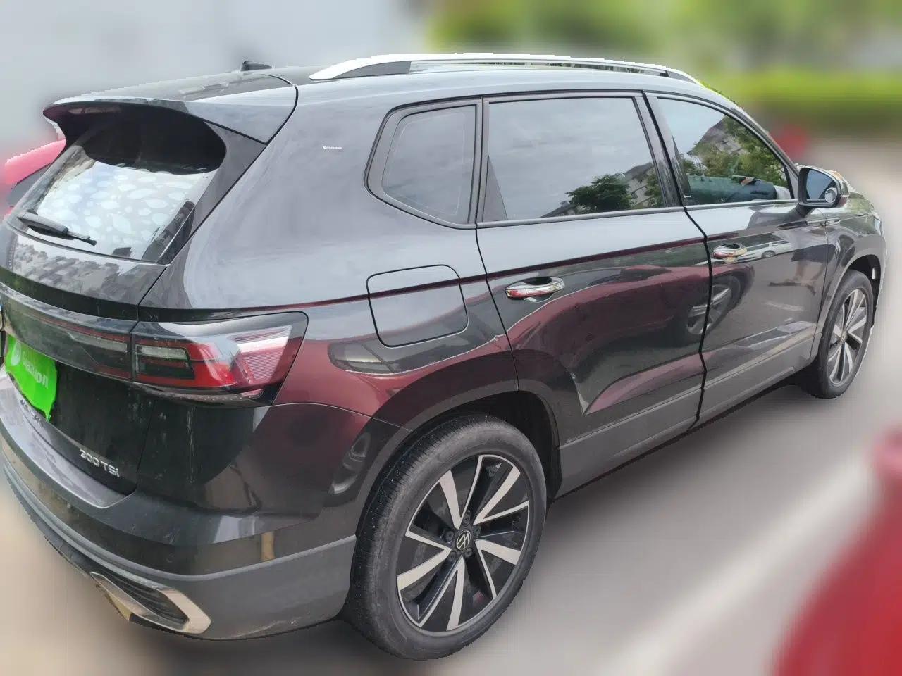 Volkswagen Tharu 2023 300TSI Two-Wheel-Drive Moonlight Edition — миниатюра 6