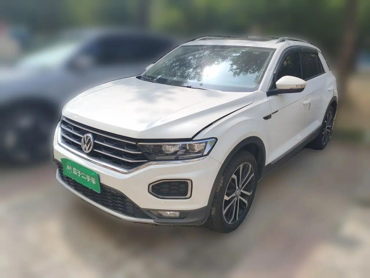 Volkswagen T-ROC 2020 280TSI DSG Two-Wheel Drive Comfort Version — миниатюра 1