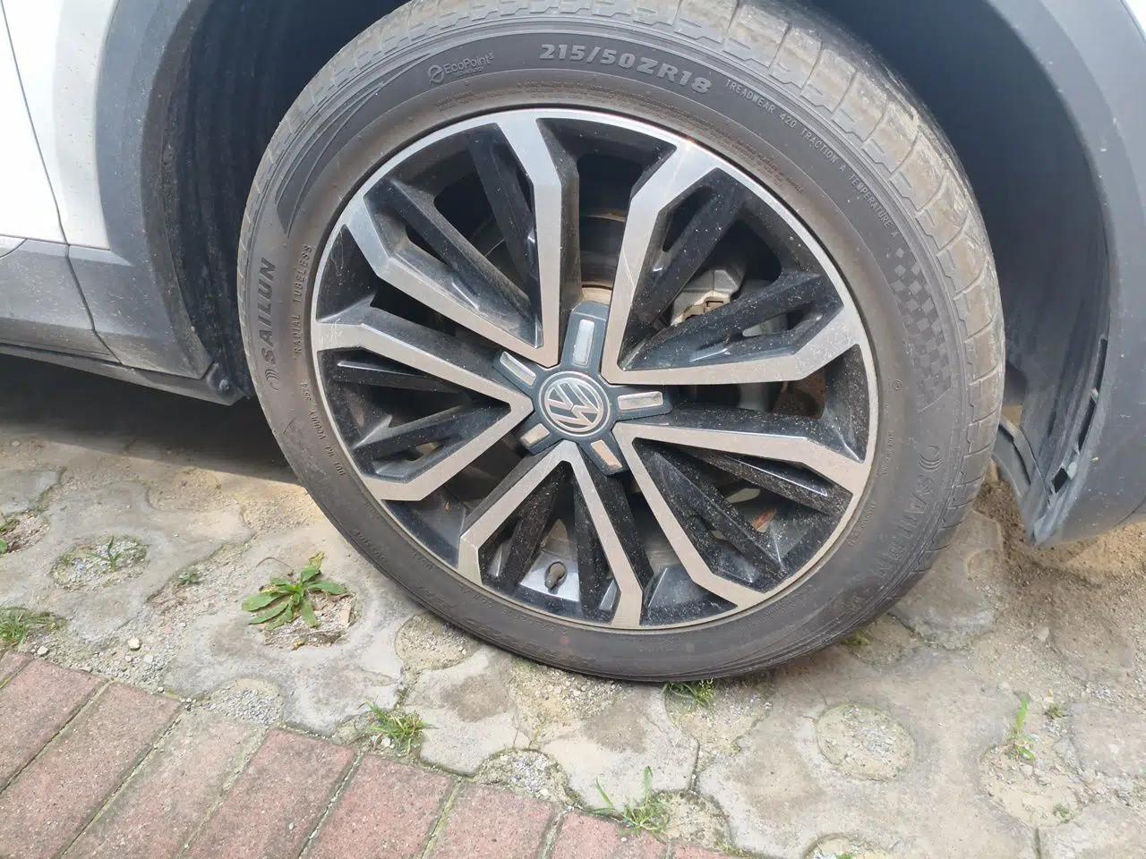 Volkswagen T-ROC 2020 280TSI DSG Two-Wheel Drive Comfort Version — миниатюра 8