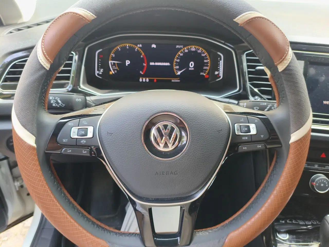 Volkswagen T-ROC 2020 280TSI DSG Two-Wheel Drive Comfort Version — миниатюра 10