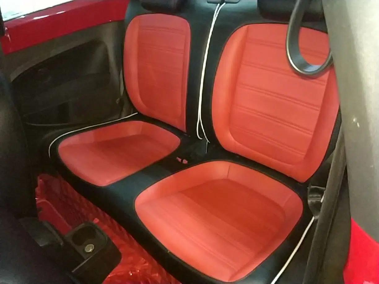 Volkswagen Beetle 2015 180TSI model — миниатюра 20