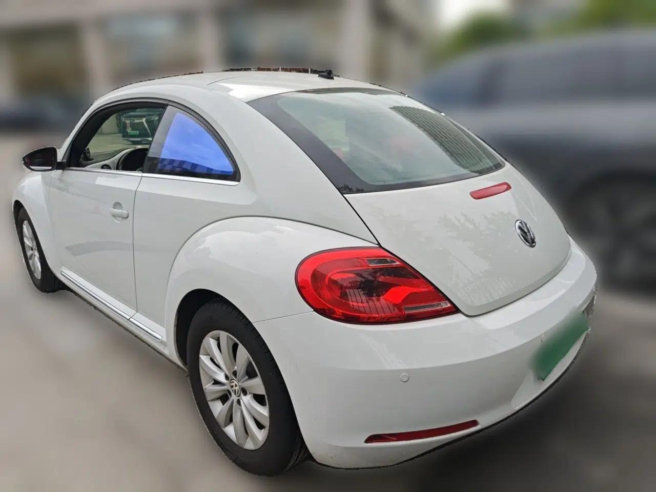 Volkswagen Beetle 2014 1.2TSI Fashion Edition — миниатюра 4