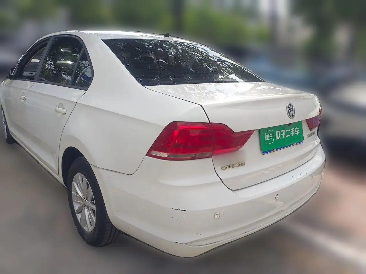 Volkswagen Santana 2019 1.5L Automatic Fashion Edition China VI — миниатюра 4