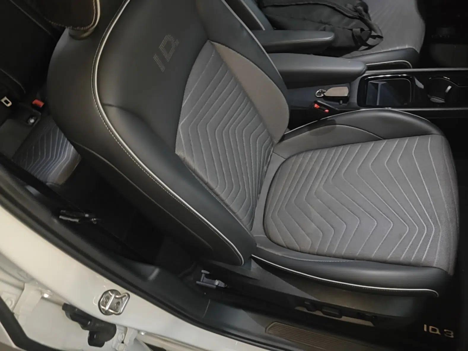 Volkswagen ID.3 2024 Outstanding Edition — миниатюра 19
