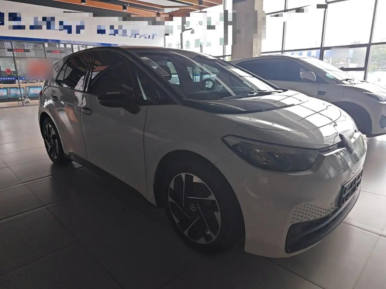 Volkswagen ID.3 2025 Smart Edition Outstanding Model — миниатюра 3