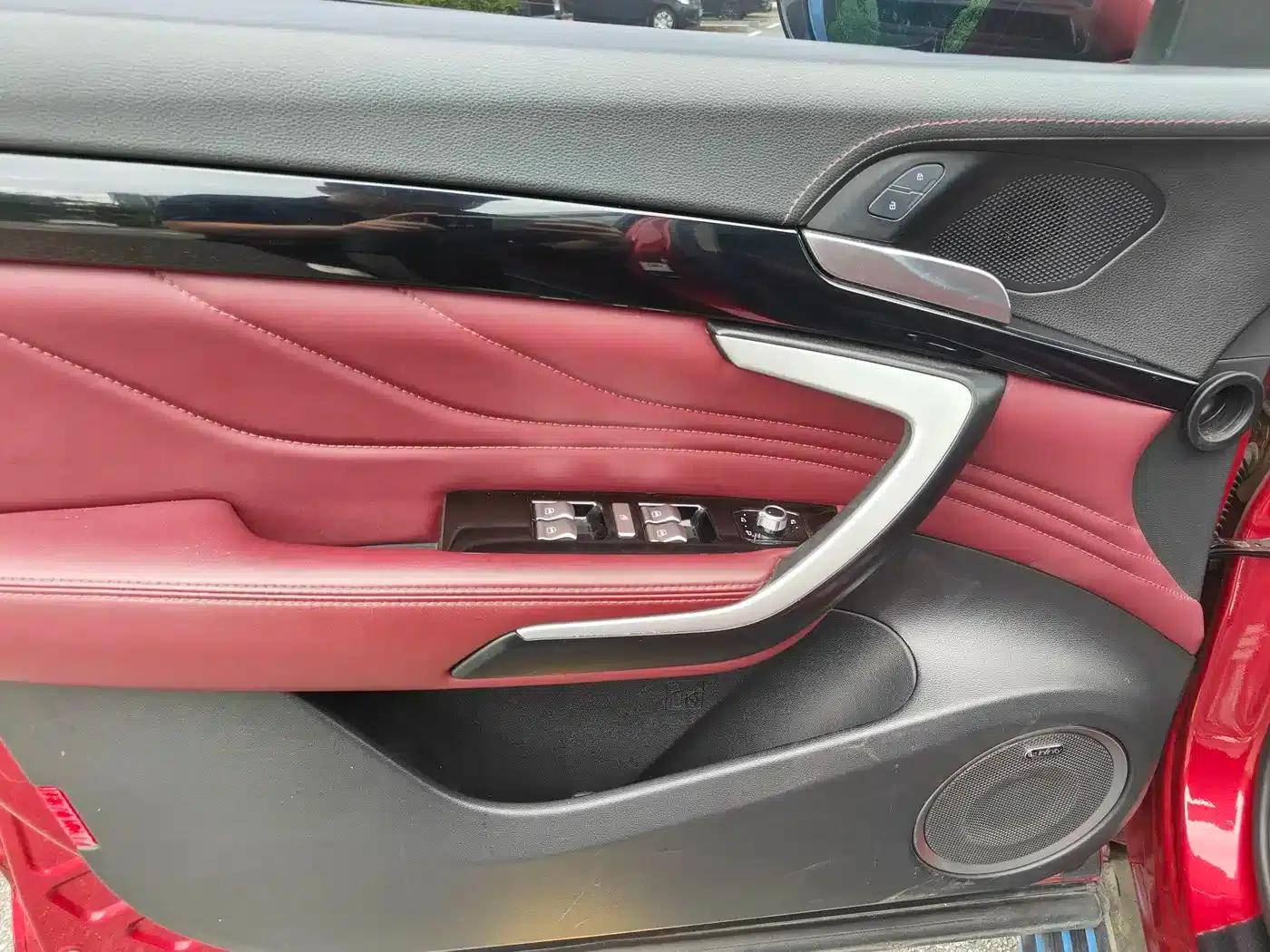 Weipai VV7 2017 2.0T Flagship Edition — миниатюра 11