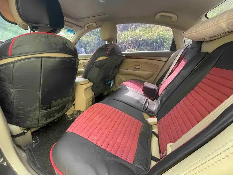 Nissan Sylphy 2009 1.6XE Automatic Comfort Edition — миниатюра 9