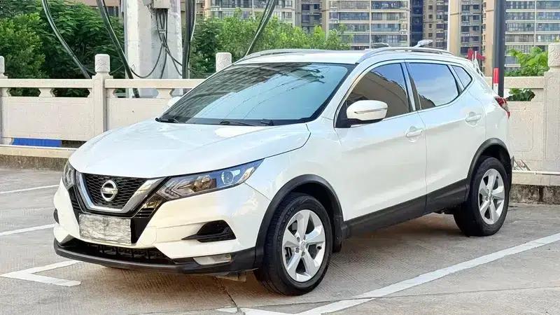 Nissan Qashqai 2021 2.0L XV Prem Luxury Edition — миниатюра 1