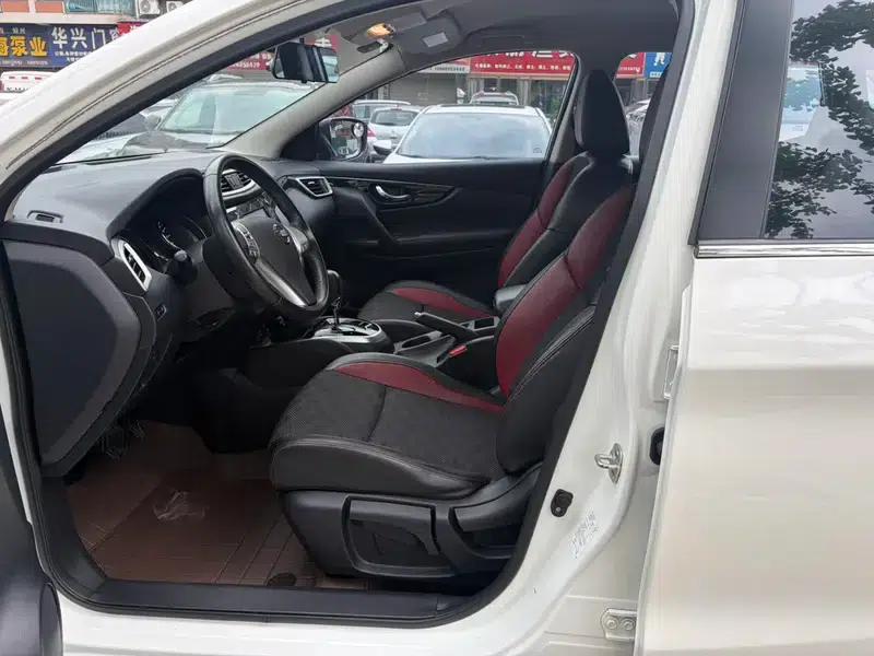 Nissan Qashqai 2019 2.0L CVT Smart Edition — миниатюра 8