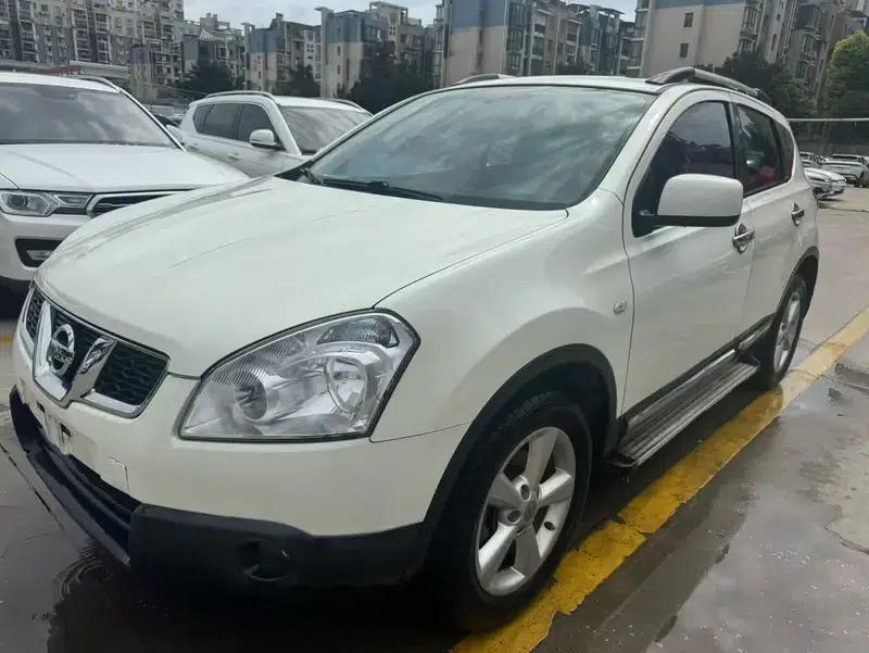 Nissan Qashqai 2015 2.0XL Cool Fire CVT 2WD — миниатюра 1