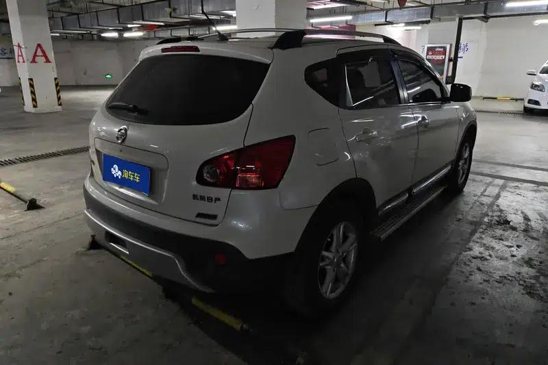 Nissan Qashqai 2012 2.0XL Fire CVT 2WD — миниатюра 3