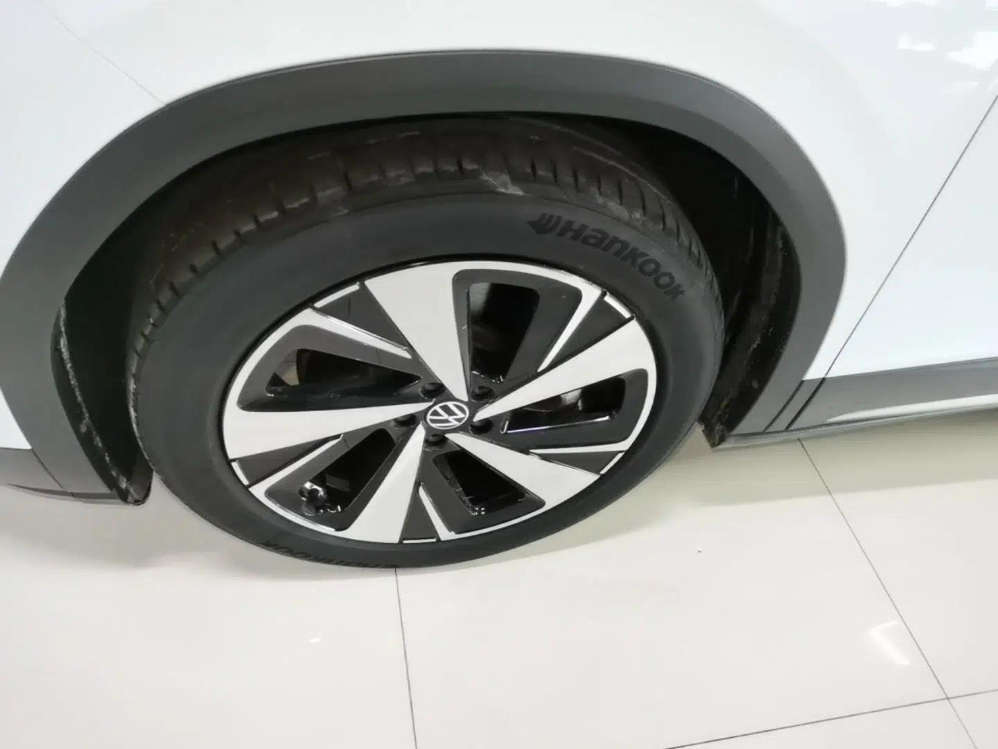 Volkswagen ID.6 X 2023 Ultra-Intelligent Long-Range Version — миниатюра 10