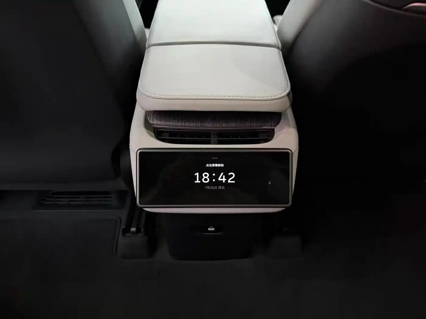 NIO ES6 2023 model 75kWh — миниатюра 10