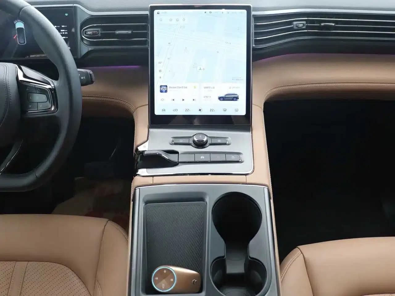 NIO ES6 2020 420KM Sport Edition — миниатюра 8