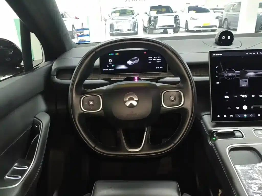 NIO ES6 2023 model 75kWh — миниатюра 11