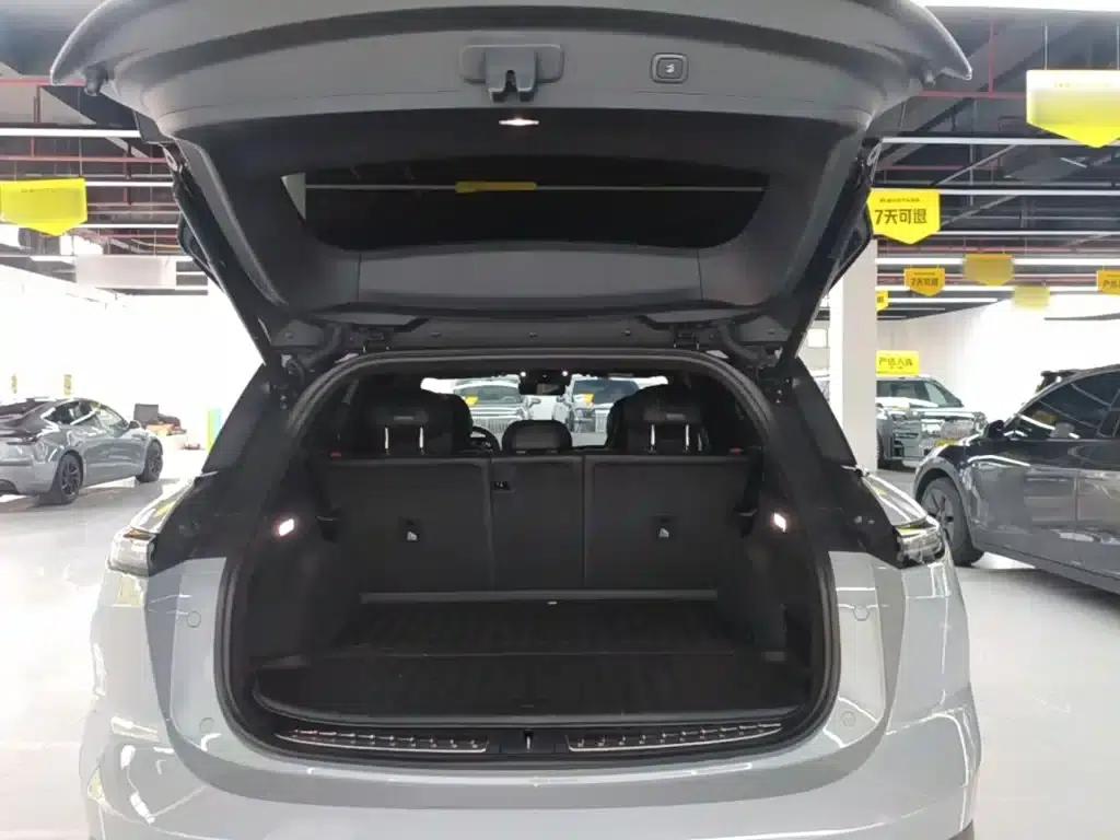 NIO ES6 2023 model 75kWh — миниатюра 19