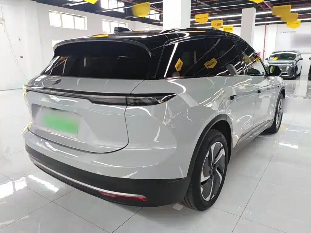 NIO ES6 2023 model 75kWh — миниатюра 7