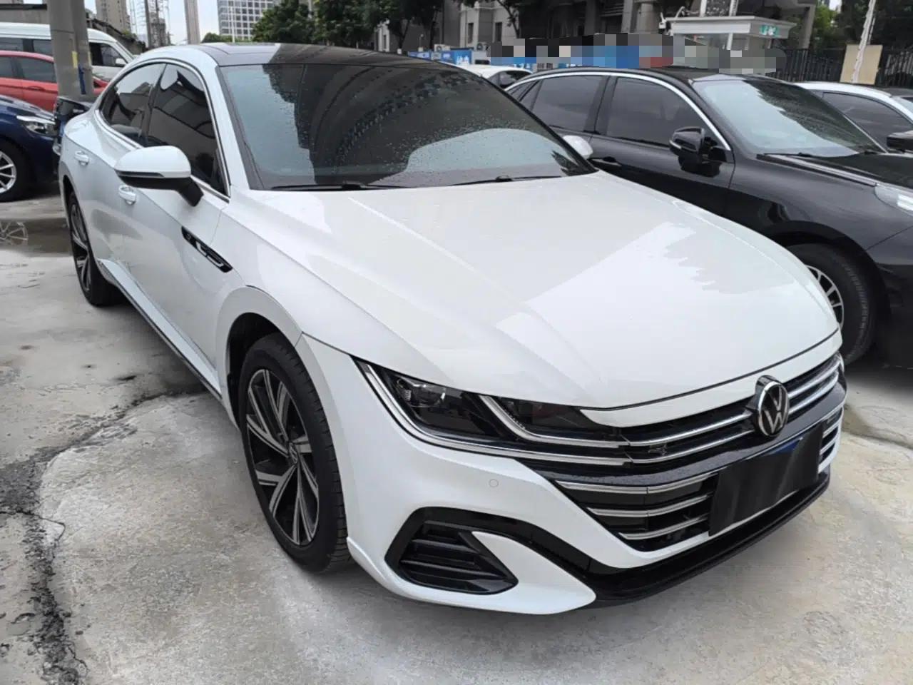 Volkswagen FAW-Volkswagen CC 2025 330TSI Ignite All-Inclusive Edition — миниатюра 3