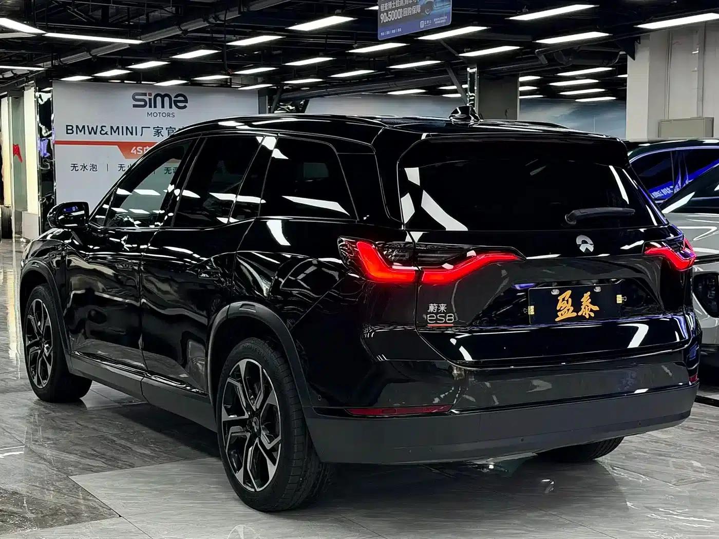 NIO ES8 2020 Model 580KM Six-Seater — миниатюра 5