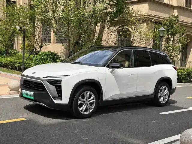 NIO ES8 2022 75kWh Seven-Seat Version