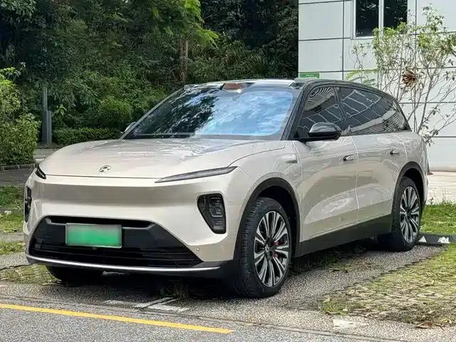 NIO ES8 2024 model 75kWh