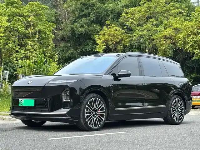 NIO ES8 2026 Model Six-Seat Executive Signature Edition