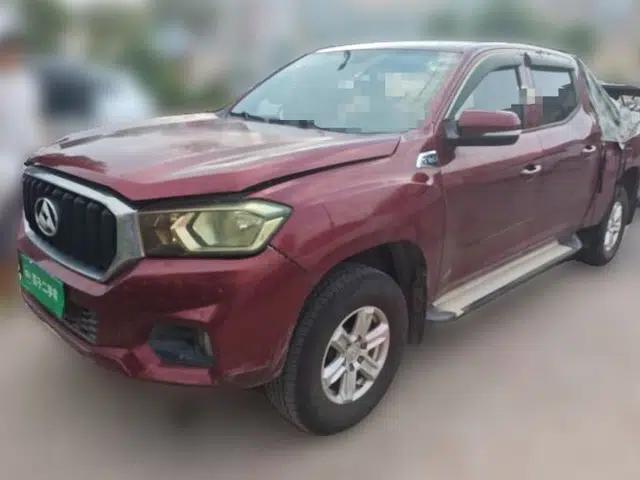 SAIC MAXUS T60 2017 2.4L Gasoline Manual Transmission 4x4 High Ground Clearance Comfortable Version with Extended Cabin