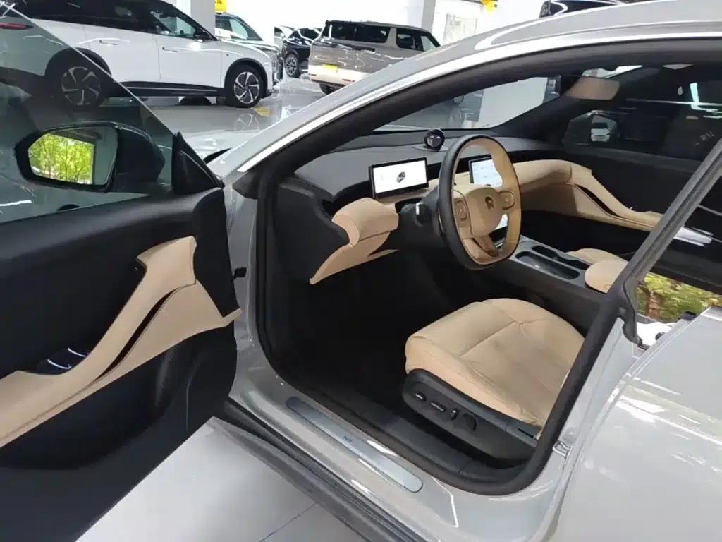 NIO ET5T 2024 Model 75kWh Touring — миниатюра 16