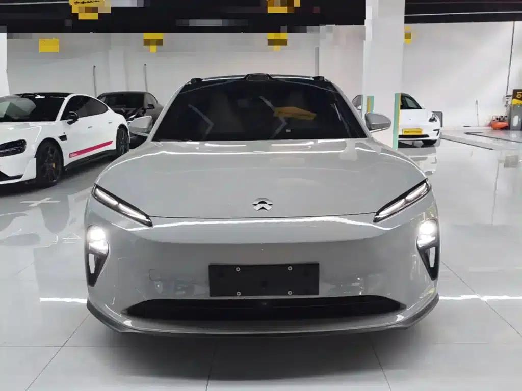 NIO ET5T 2024 Model 75kWh Touring — миниатюра 3