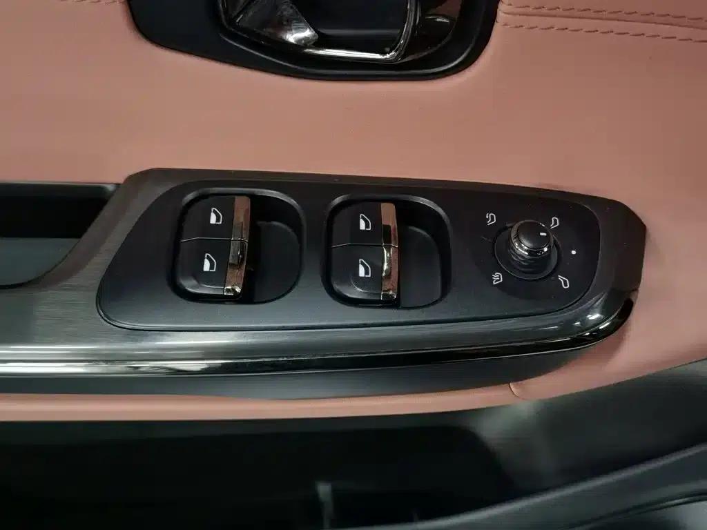 NIO EC6 2020 440KM Performance Edition — миниатюра 9