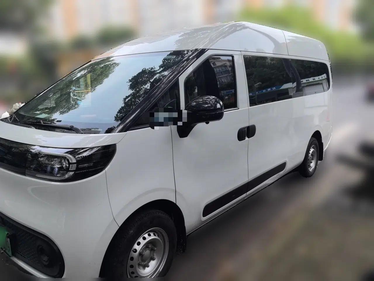 SAIC MAXUS Dana V1 2025 V1+ Long-Wheelbase High-Roof Multi-Function Version (62 kWh) — миниатюра 1