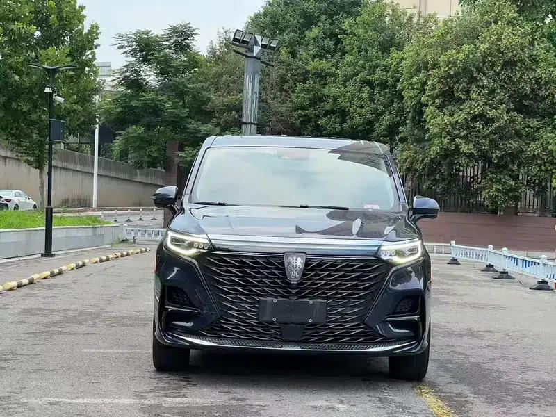 Roewe iMAX8 2022 400TGI Premium Edition — миниатюра 2
