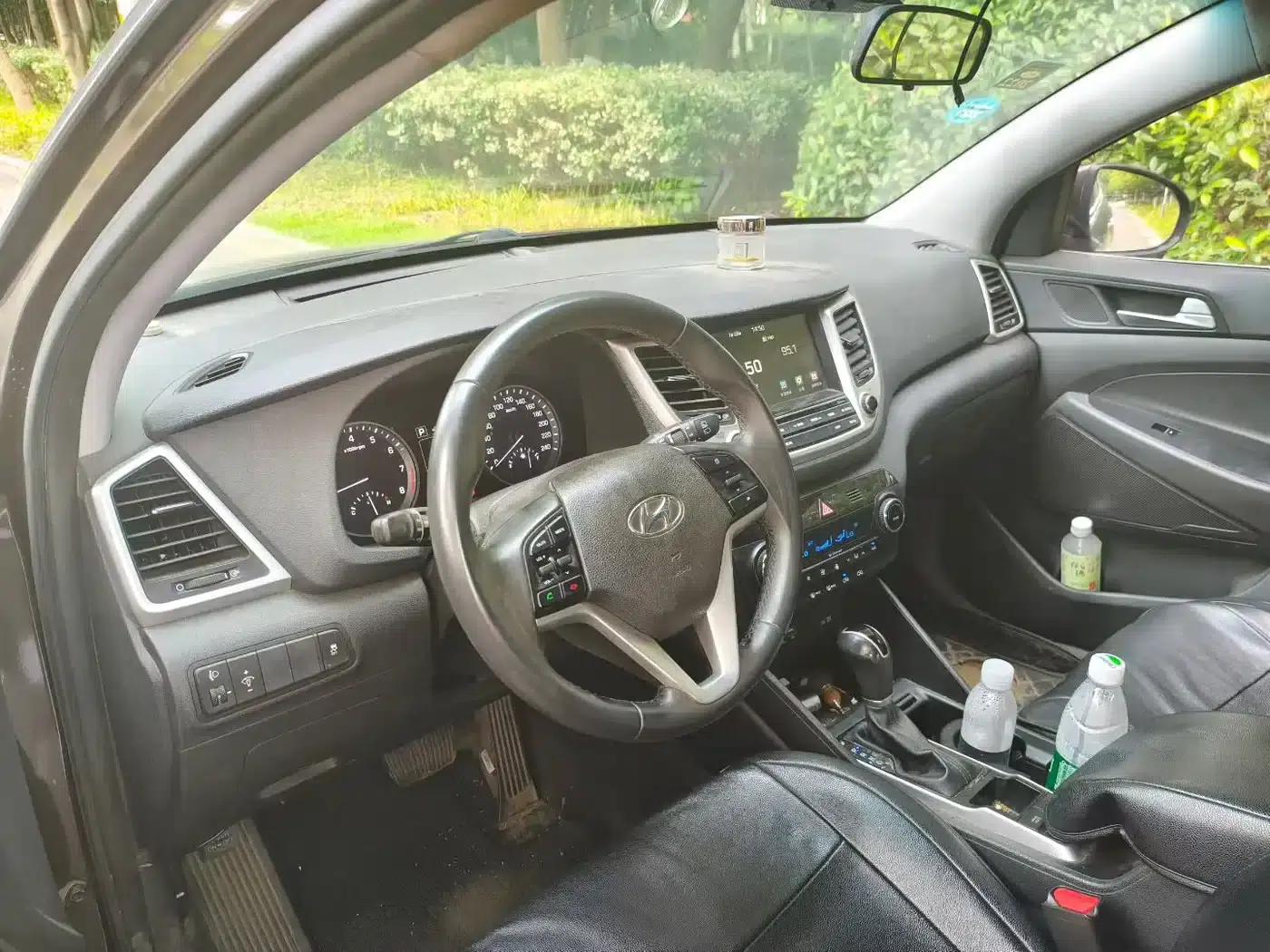 Tucson 2015 1.6T Dual-Clutch Two-Wheel Drive Intelligent Model — миниатюра 4
