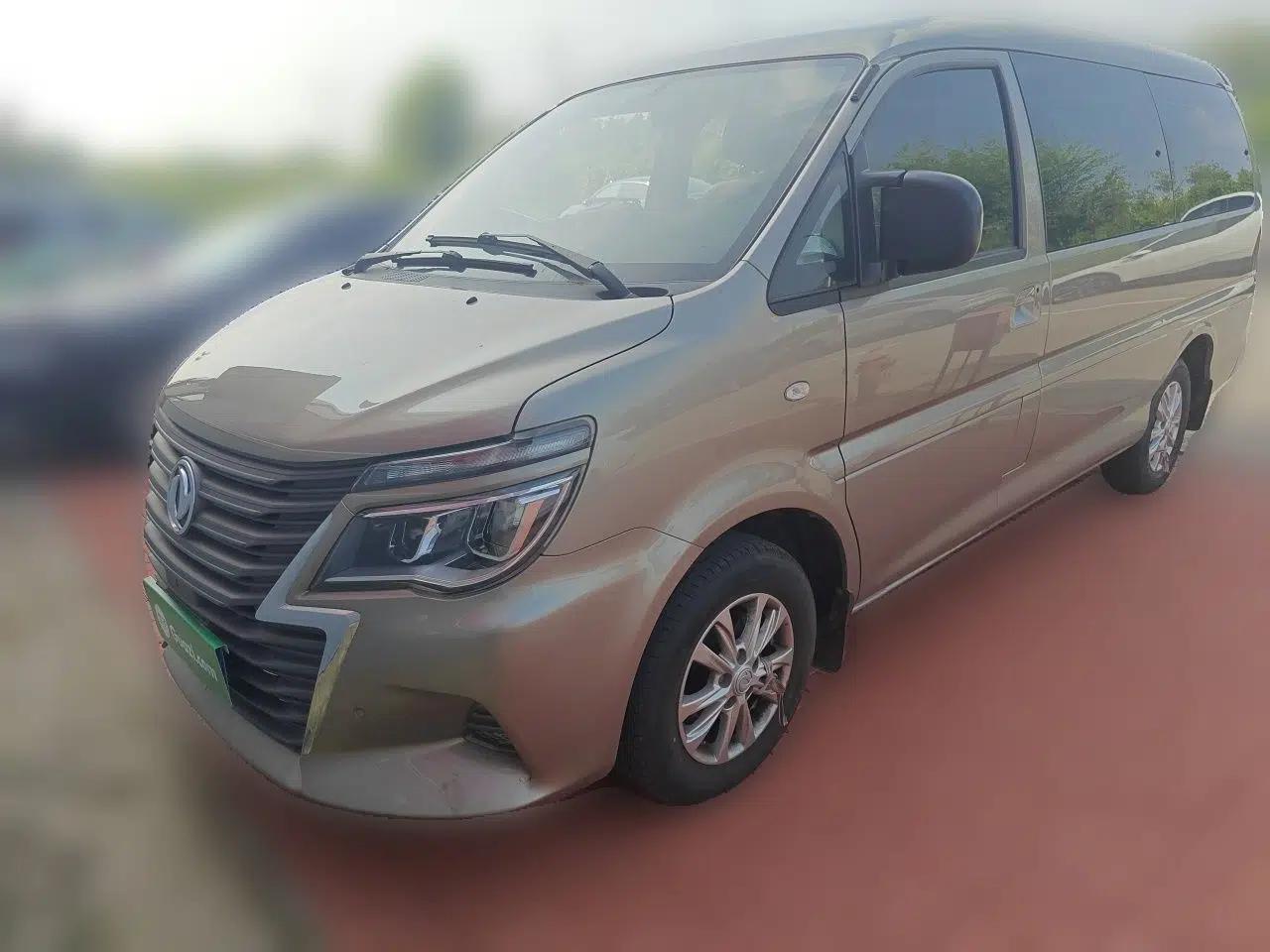 FORTHING Lingzhi 2020 M5L 1.6L Luxury 7-Seater — миниатюра 1