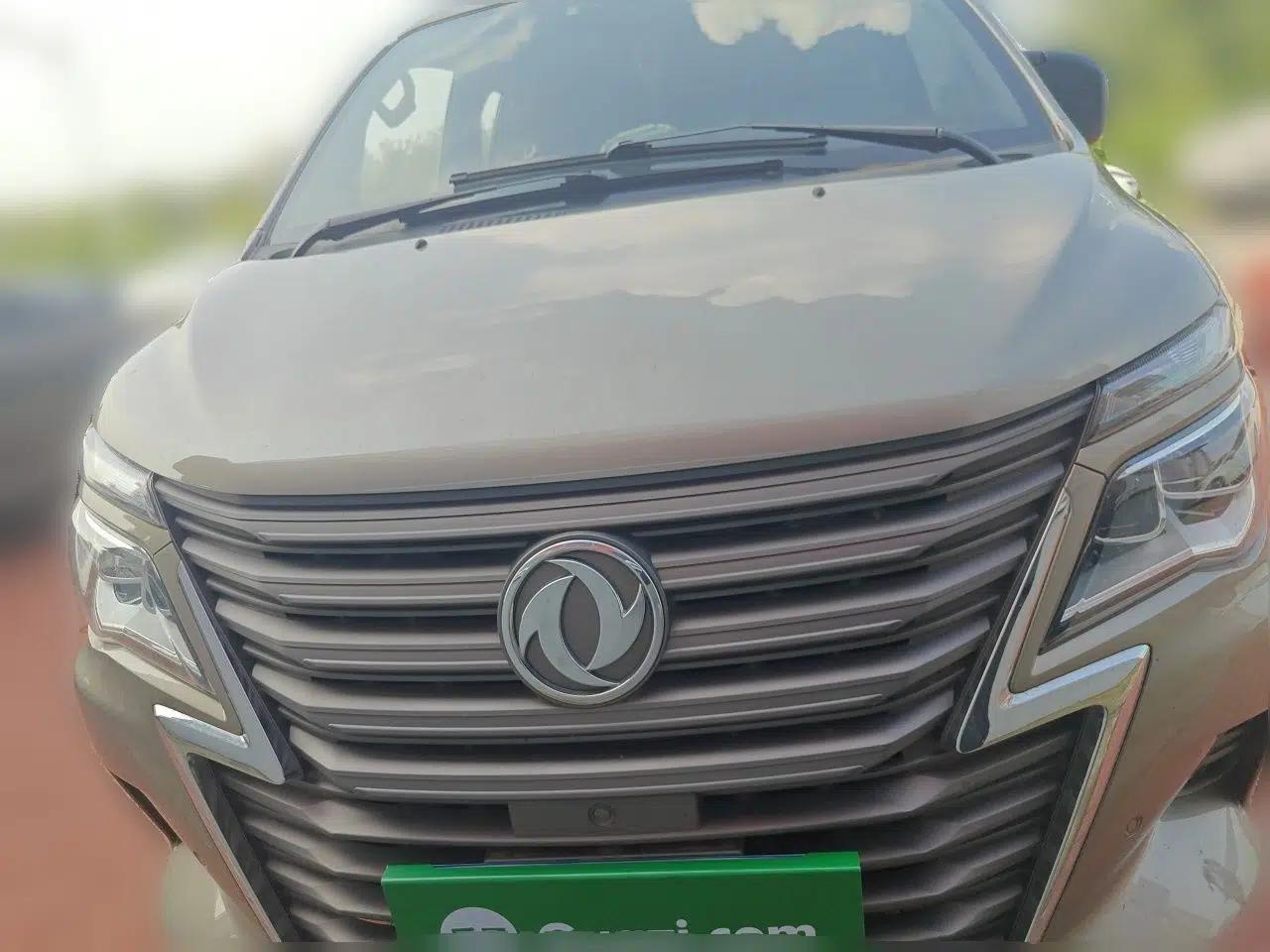 FORTHING Lingzhi 2020 M5L 1.6L Luxury 7-Seater — миниатюра 2