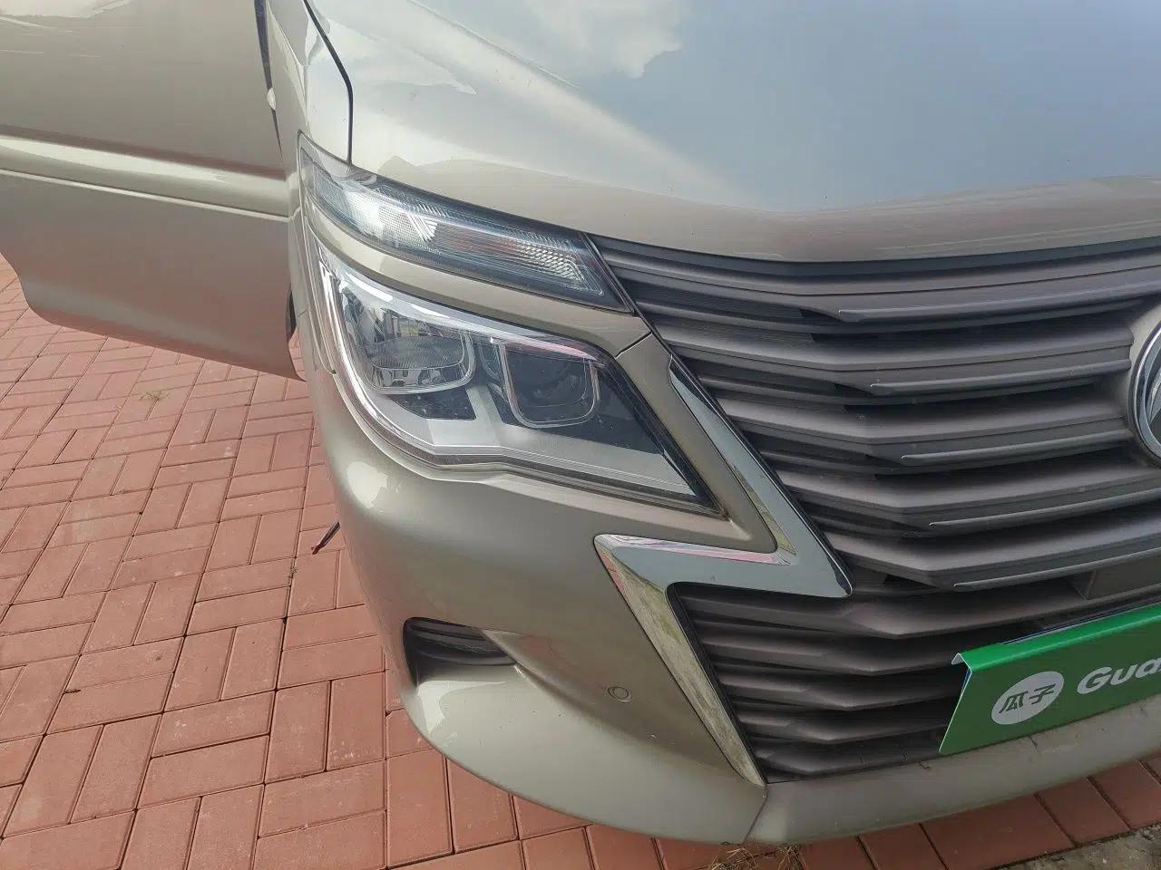 FORTHING Lingzhi 2020 M5L 1.6L Luxury 7-Seater — миниатюра 7