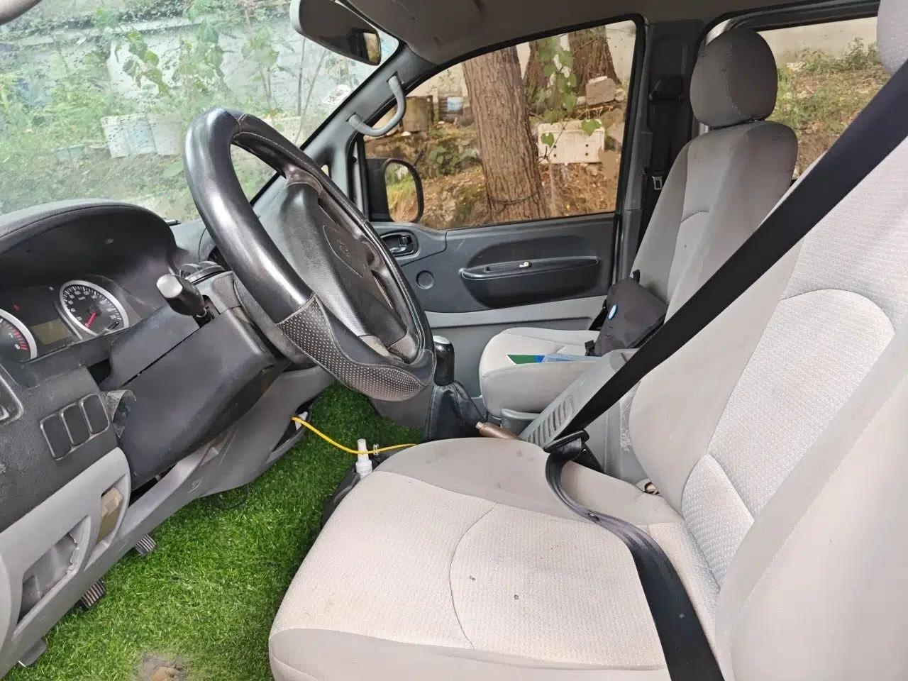 FORTHING Lingzhi 2013 M3 1.6L 7-Seater Comfort Model — миниатюра 15