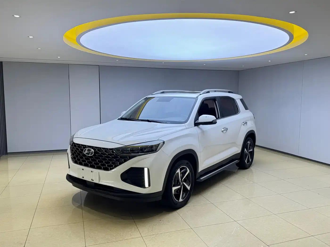 Beijing Hyundai ix35 2021 2.0L Automatic 2WD GLS Leading Edition — миниатюра 1