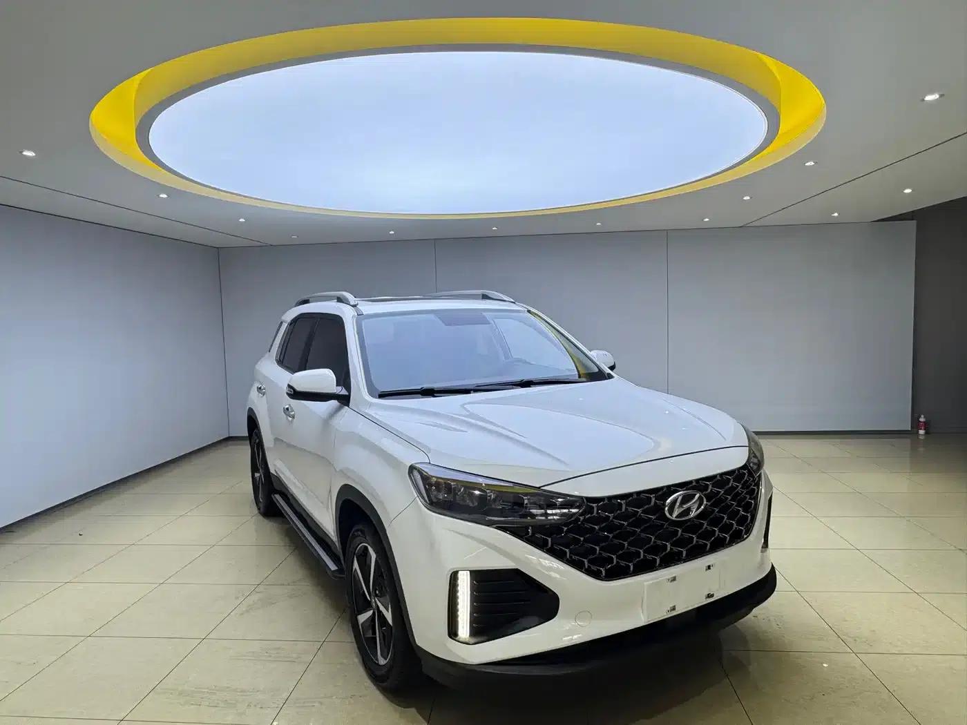 Beijing Hyundai ix35 2021 2.0L Automatic 2WD GLS Leading Edition — миниатюра 3