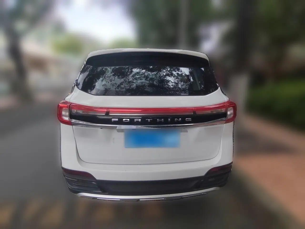 FORTHING T5 2022 Grand Edition 1.6L Manual Dream-Chasing Five-Seat Model — миниатюра 3