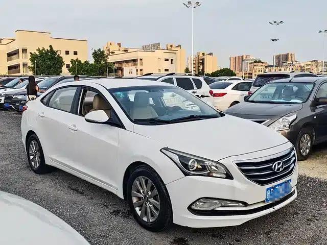 2014 Mistra 1.8L Automatic Comfort GL
