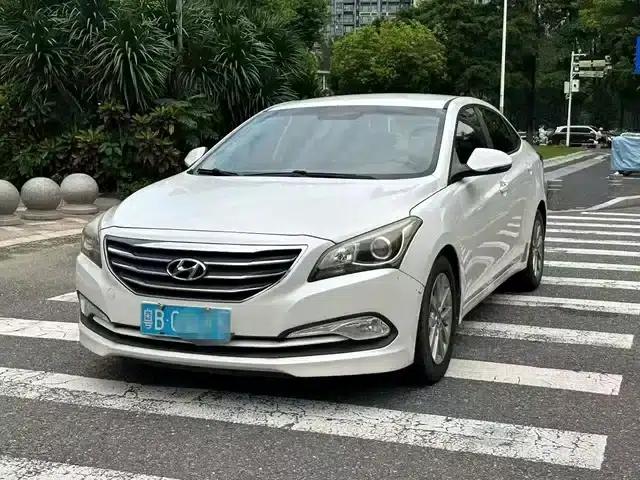 2014 Mistra 1.8L Automatic Intelligent GLS