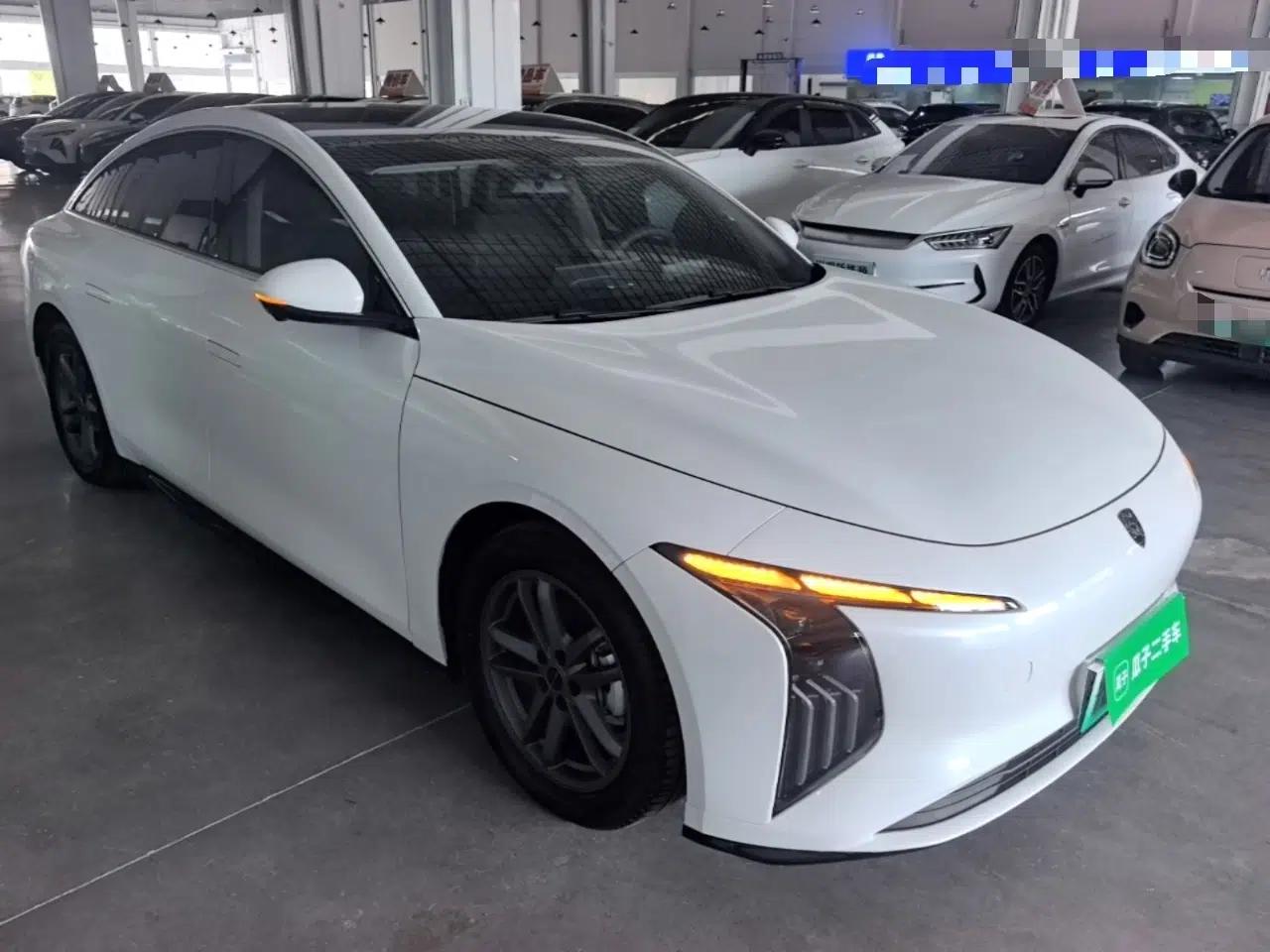 FORTHING Xinghai S7 2025 Model, 555 Star Creation Edition — миниатюра 3
